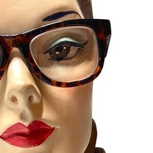 Betsey Johnson +2.50 Reading Glasses Readers Rounded Square Tortoise Shell Frame